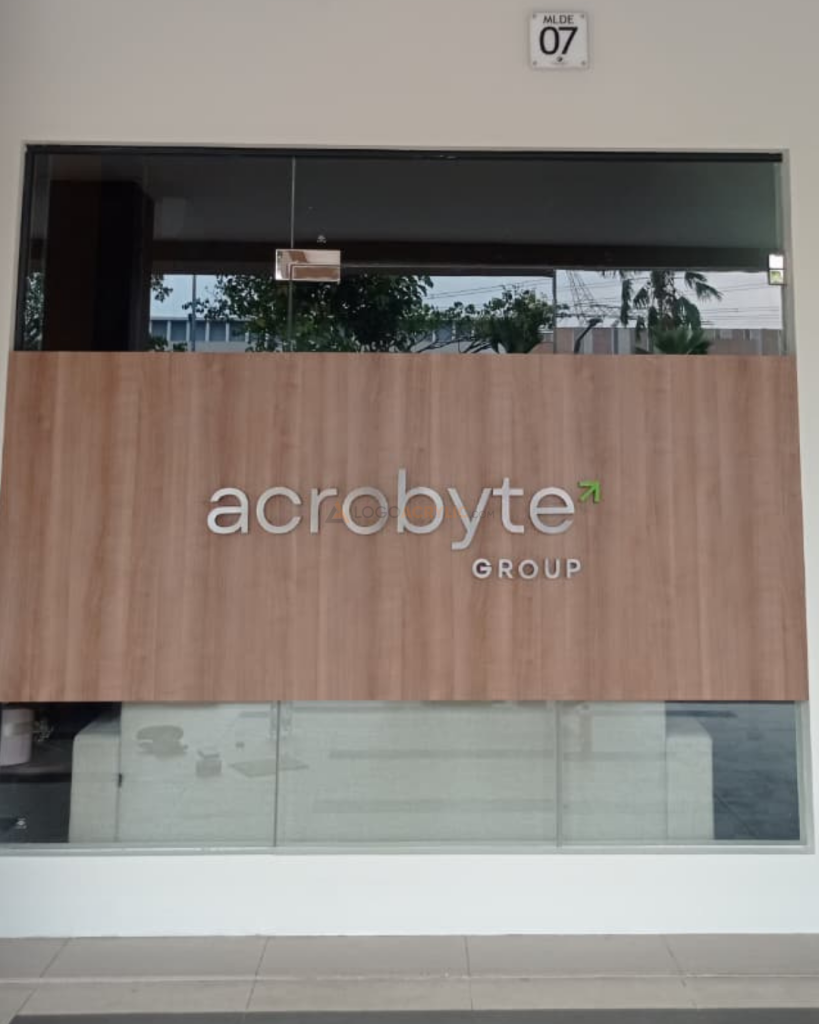 signage stainless steel